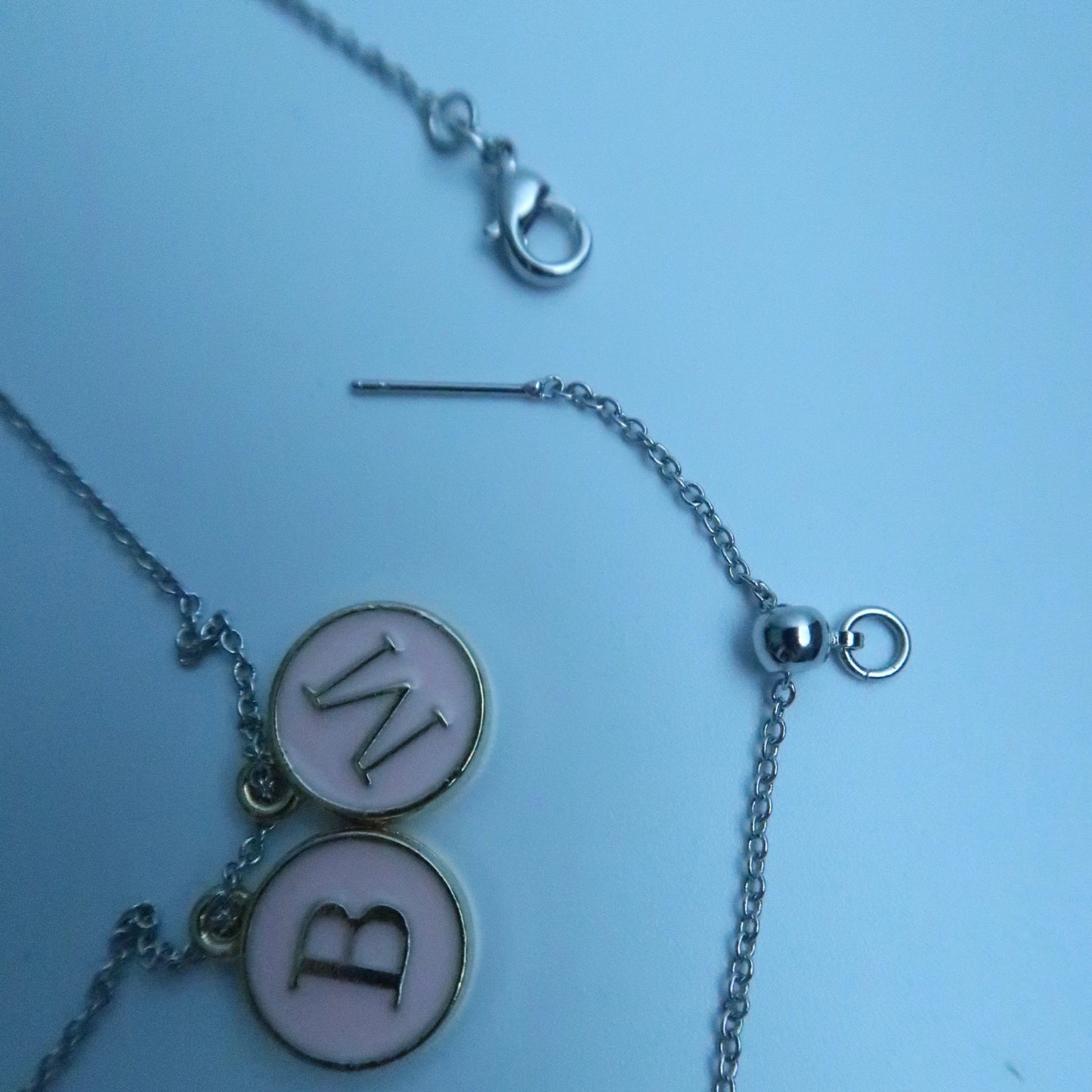 LOSTINCRUSH Customized PINK Letter Necklace (2 letters)