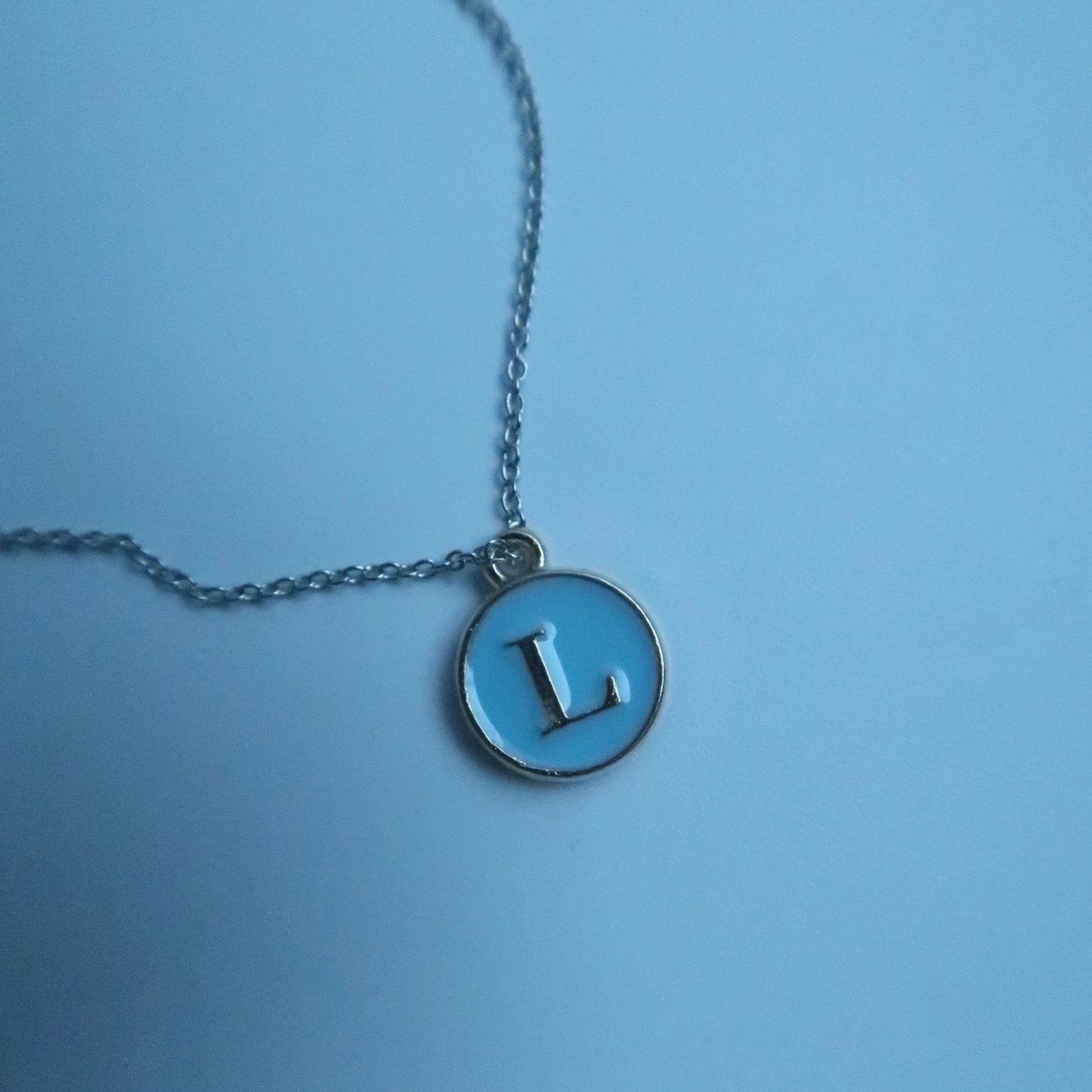 LOSTINCRUSH Customized BLUE Letter Necklace (1 letter)